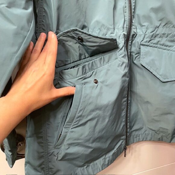 NWT Athleta Westerly Jacket Size Medium Deep Ocean Teal Anorak Rain Coat - Picture 8 of 16